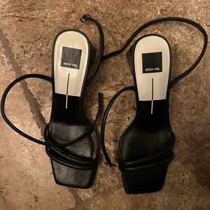 Dolce Vita Black wrap around chunky Heels